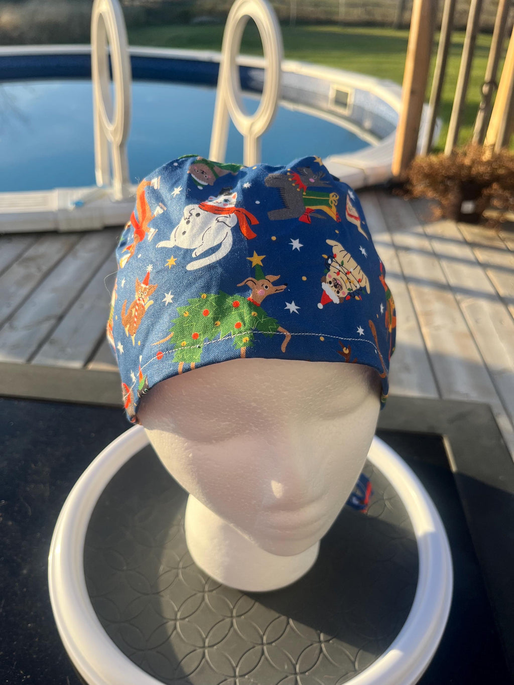 Christmas Winter Pets Cat and Dog Print Tie Back Cotton Scrub Cap