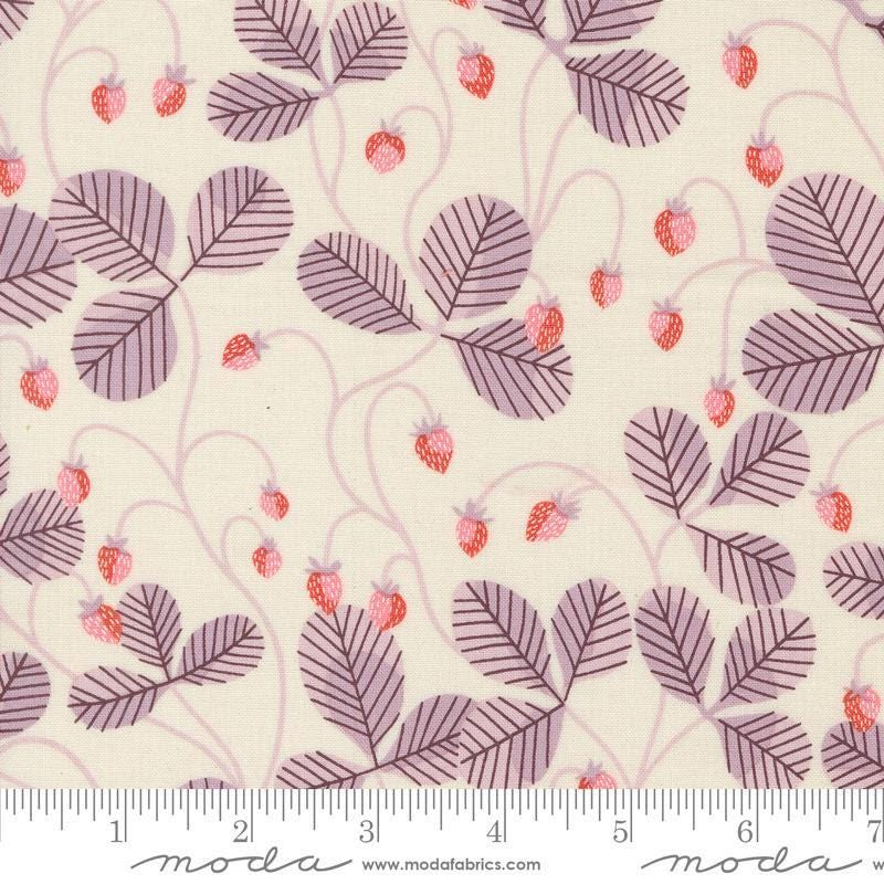 Strawberry Clover Ponytail Scrub Cap: Euro Bouffant Cotton Surgical Hat